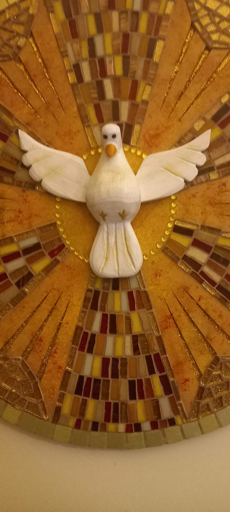 Quadro Divino Espírito Santo, mosaico em MDF ou madeira, foto 4